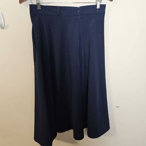 ChicWish A-Line Midi Flare out Skirt w/ Pockets NWT Womens Navy Blue Size Medium - Picture 2 of 8